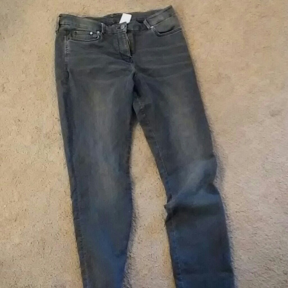 H&M+💛 Skinny Jeans in Charcoal💛